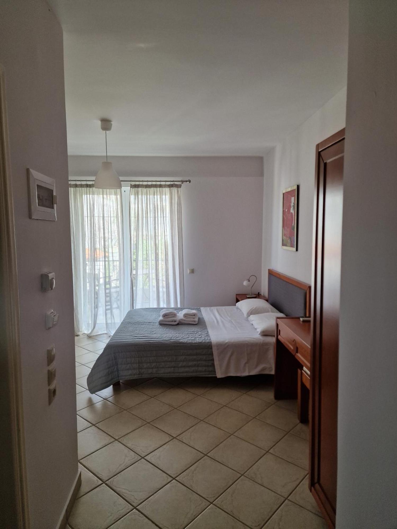 Porto Xronia Aparthotel Khrónia Exterior foto